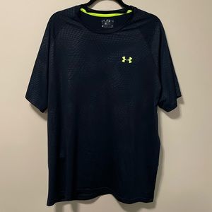 Under Armour DriFit 2XL Tee